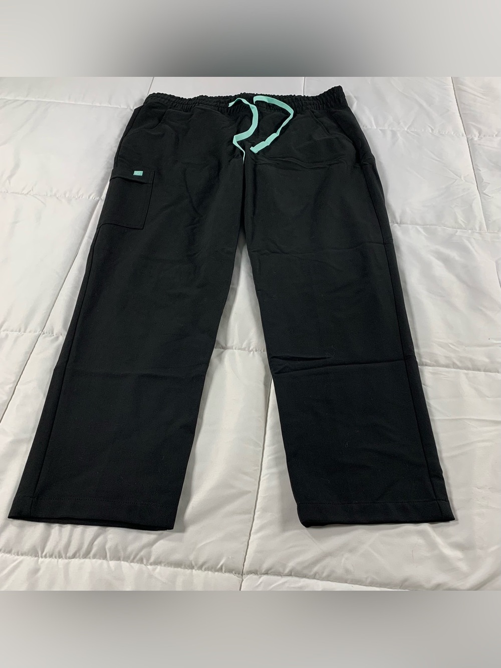 Like new garde malade scrub pants size L